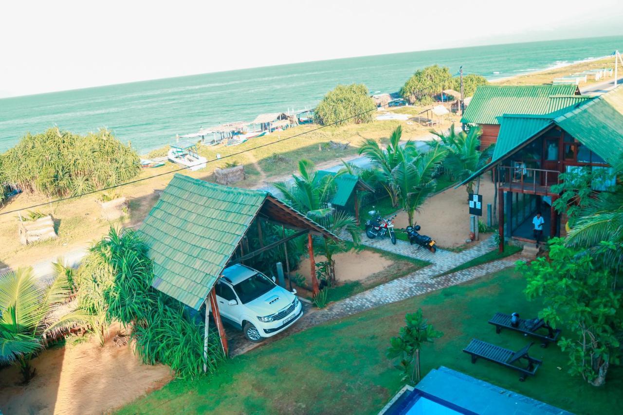 Hi Win Hotel Chilaw Eksteriør billede