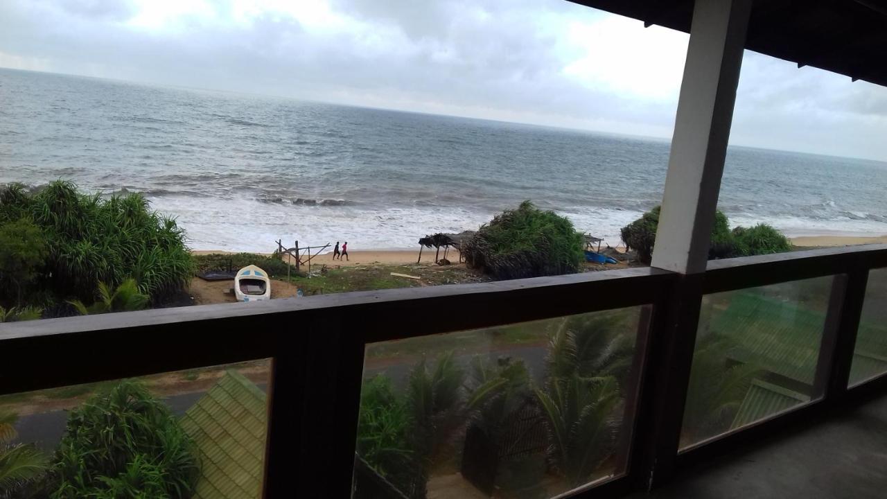Hi Win Hotel Chilaw Eksteriør billede