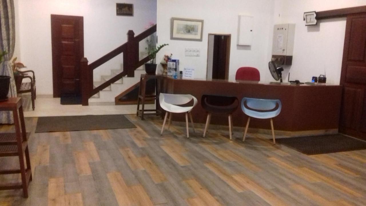 Hi Win Hotel Chilaw Eksteriør billede