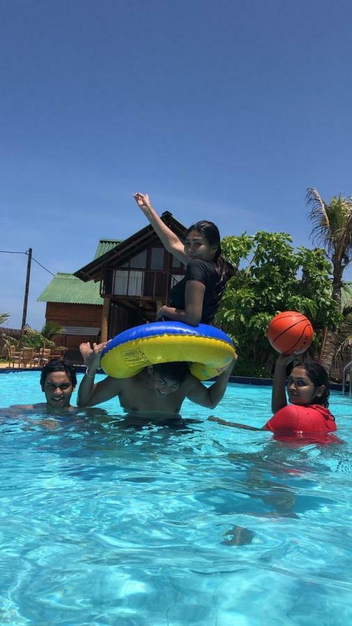 Hi Win Hotel Chilaw Eksteriør billede